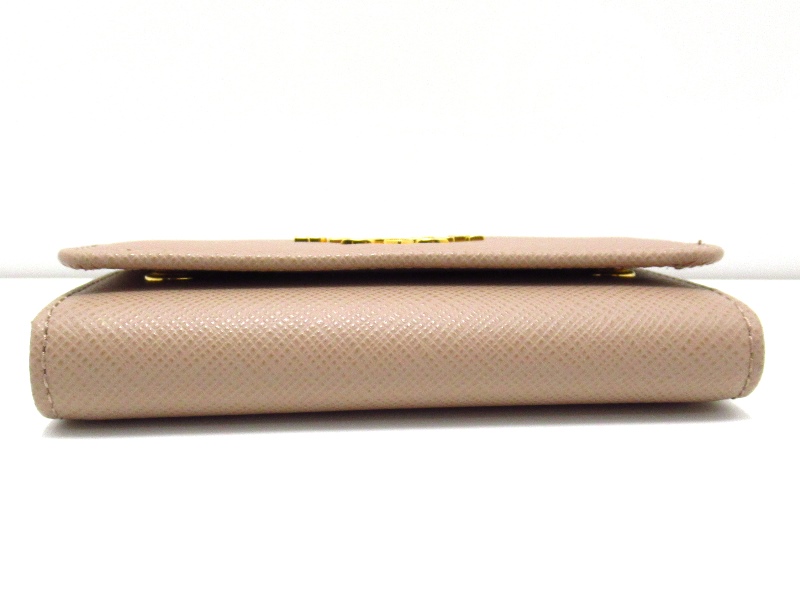 PRADA プラダ　キーケース　4連　ベージュ PRADA プラダ 小物 4連 キーケース ピンクベージュ サフィアーノ