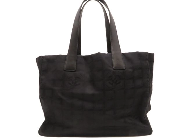 CHANEL シャネル ニュートラベルライントートMM ブラック／GP