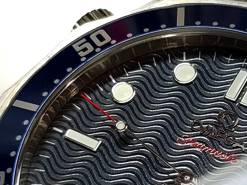 OMEGA オメガ シーマスター ダイバー 300M 2220.80.0﻿0