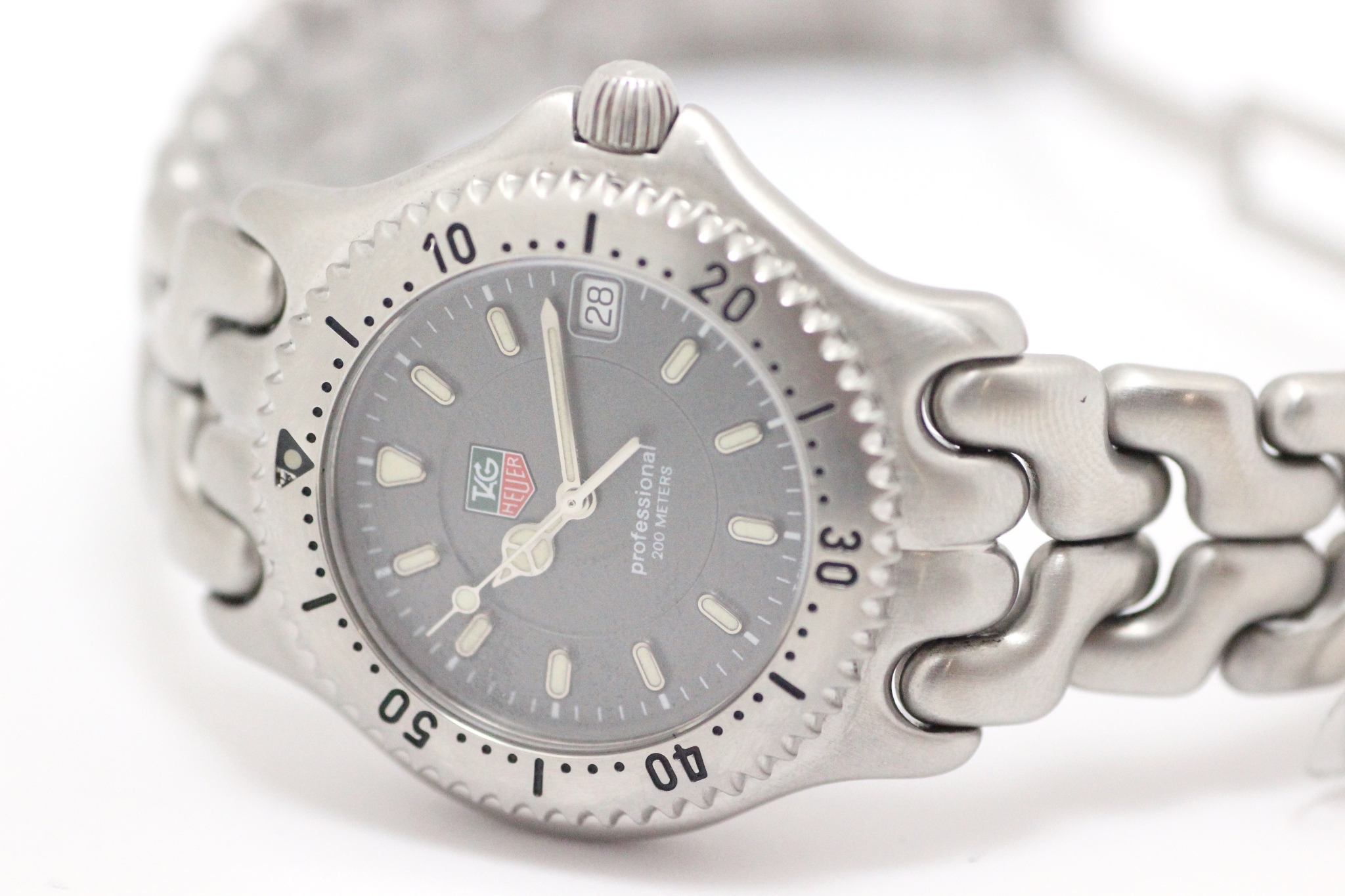 TAG HEUER タグ・ホイヤー 腕時計 プロフェッショナル WG1113