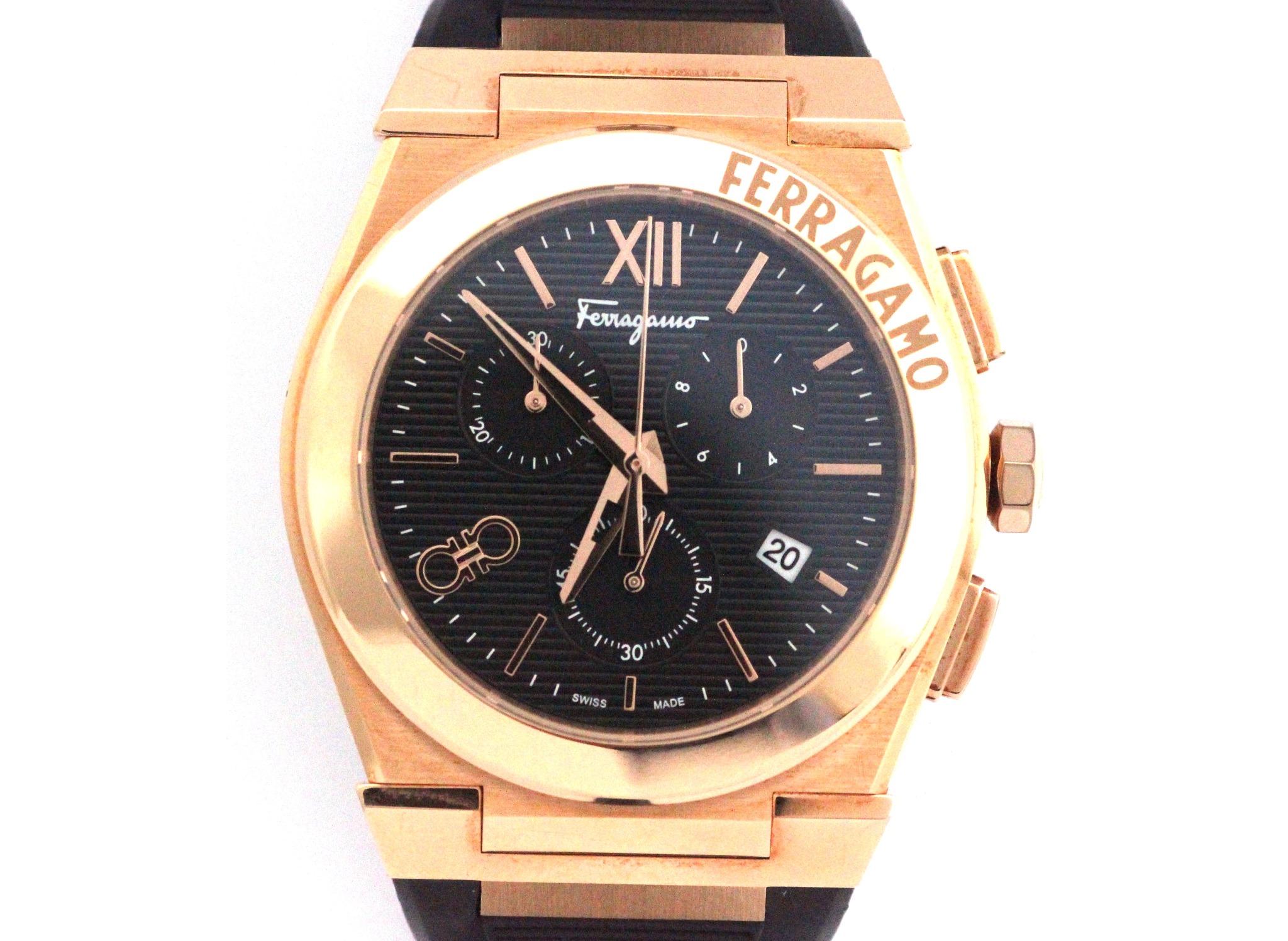 SalvatoreFerragamo サルヴァトーレフェラガモ 腕時計 VEGA SFMR00222 ピンクゴールドメッキ／ラバー ブラック文字盤  クロノグラフ クオーツ【472】SJ の購入なら「質」の大黒屋（公式）