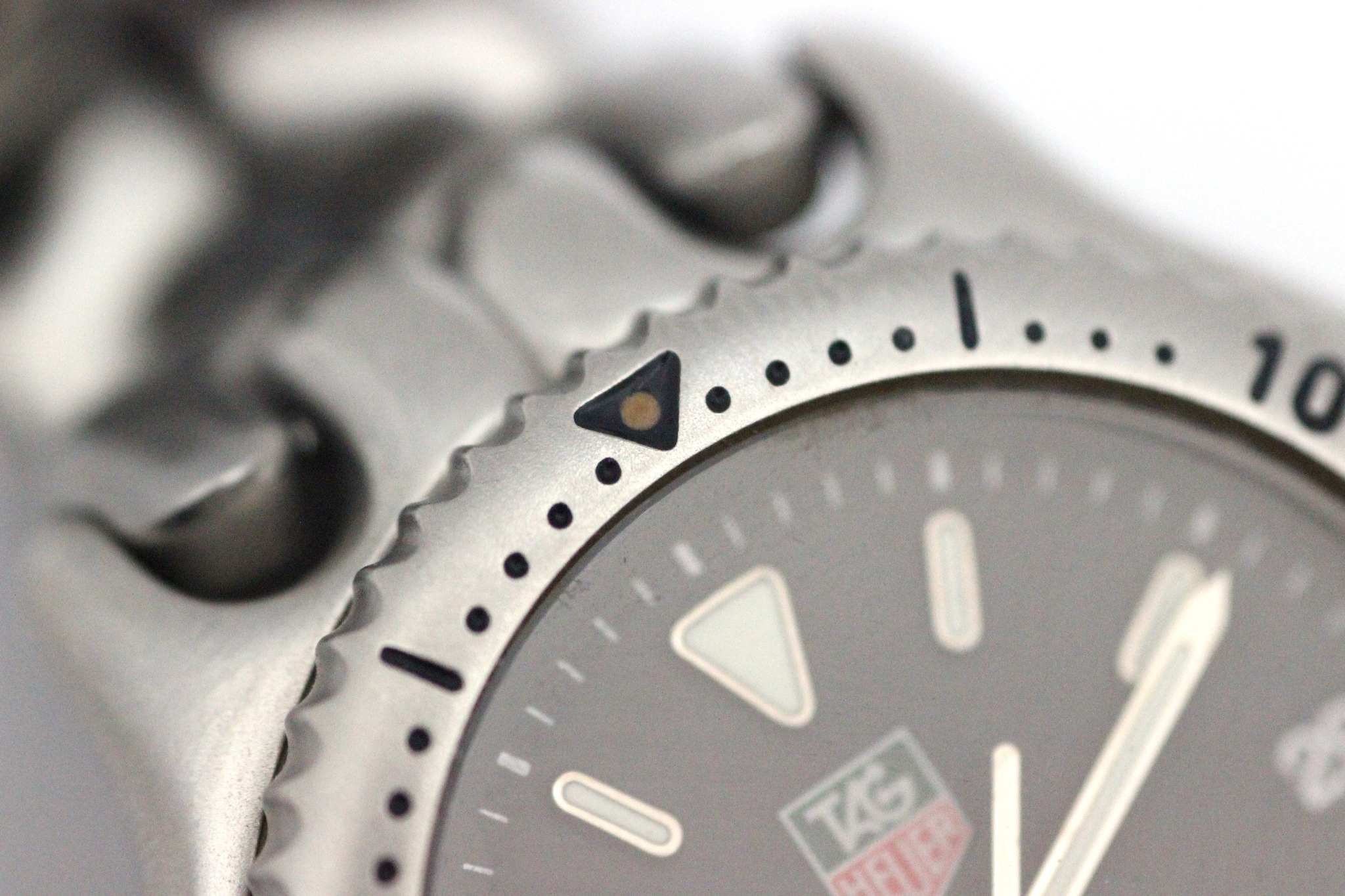 TAG HEUER タグ・ホイヤー 腕時計 セルシリーズ プロフェッショナル S99.213M/E ステンレス クォーツ 現状販売【472】SJ  の購入なら「質」の大黒屋（公式）
