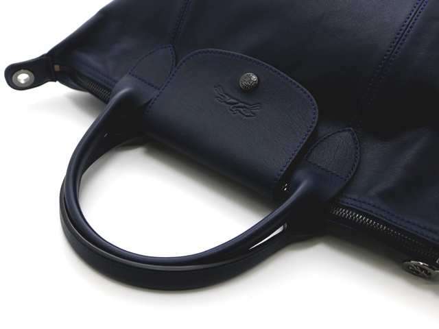 Longchamp ロンシャン ル プリアージュ キュイール トップハンドルs ネイビー 参考定価 73 700 433 の購入なら 質 の大黒屋 公式