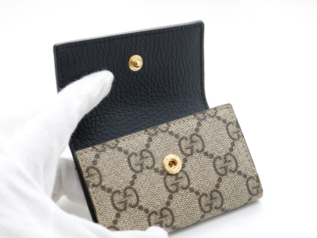 GUCCI　グッチ　GGマーモント　6連キーケース　男女兼用　ユニセックス　456118　参考定価￥35,200-　ハコ・リボン付　ベージュ/ブラック　 GGスプリームキャンバス/レザー　【433】