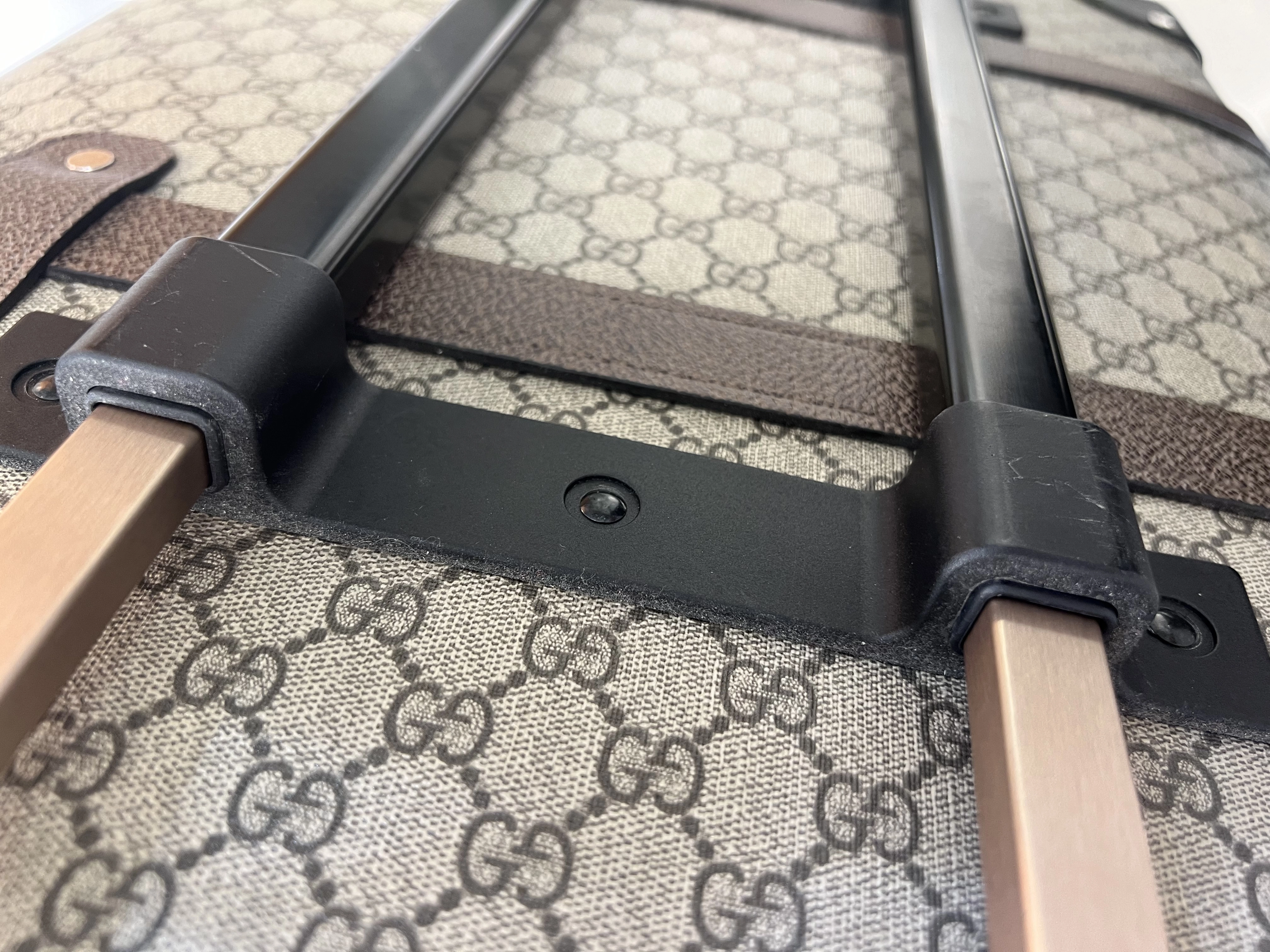 Gucci　グッチ　スーツケース　GGスプリームグロープ　トロッター　ベージュ・ブラウン　PVC・カーフ　533620【472】HA