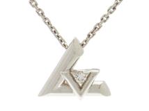LOUIS VUITTON　ルイ・ヴィトン　ペンダントLVヴォルトワン　ネックレス　GMモデル　WG　ホワイトゴールド　D　ダイヤモンド 18.1g　Q93807