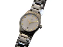 GUCCI グッチ 腕時計 Gタイムレス シルバー SS 126.5/YA126572A  