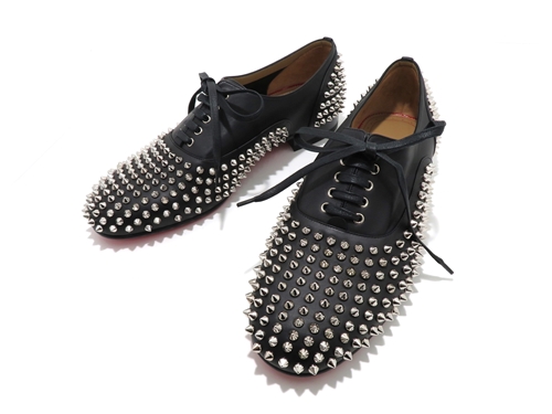 Christian Louboutin FREDDY FLAT スタッズシューズ