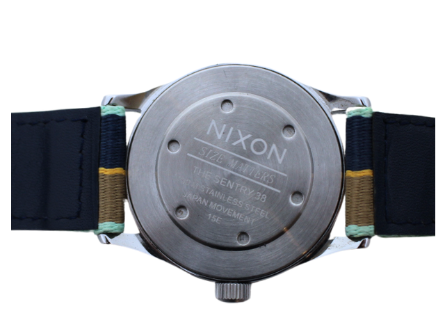 NIXON（ニクソン）サファリデラックス　海外限定 Amazon.co.jp: [ニクソン] NIXON 腕時計 メンズ レディース THE
