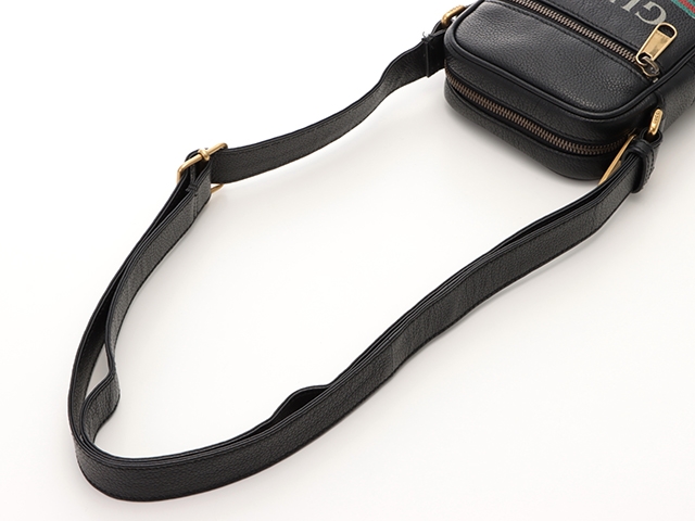 万*郎様 GUCCI ブラックレザーショルダーバッグ GUCCI グッチ ロゴショルダー バッグ ブラック レザー【472】YI