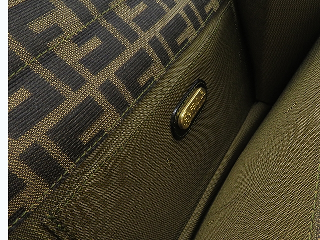 FENDI フェンディ バッグ クラッチバッグ セカンドバッグ ズッカ