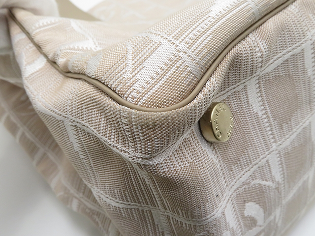 CHANEL シャネル トートバッグ ニュートラベルライントートMM