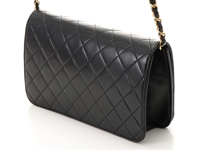 CHANEL シャネル プッシュロック マトラッセ チェーンショルダー