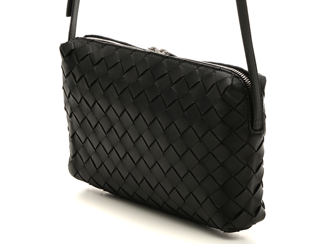 BOTTEGA VENETA ショルダーバッグ マキシイントレ15 BOTTEGA VENETA ショルダーバッグ マキシイントレ15