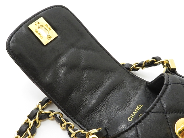 CHANEL シャネル サイフ・小物 ケース 携帯ケース チェーンショルダー