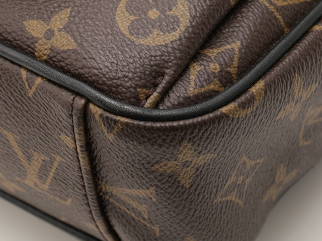 LOUIS VUITTON ルイヴィトン クリストファー メッセンジャー LOUIS VUITTON ルイヴィトン クリストファー メッセンジャー