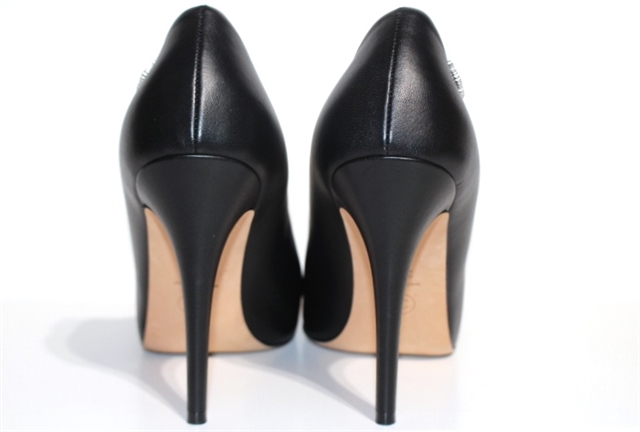 CHANEL シャネル パンプス レディース 38ハーフ ブラック レザー