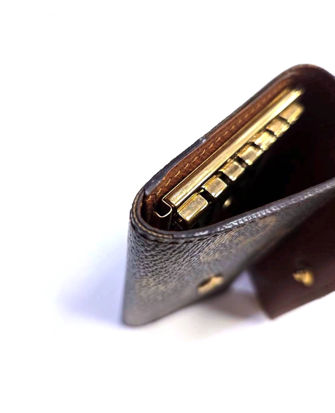 LOUIS VUITTON　ルイヴィトン　キーケース　ミュルティクレ6　M62630　ベタ【472】YI