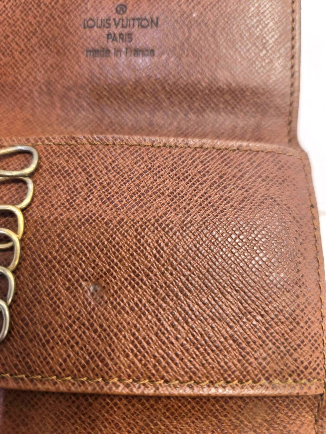 LOUIS VUITTON　ルイヴィトン　キーケース　ミュルティクレ6　M62630　ベタ【472】YI