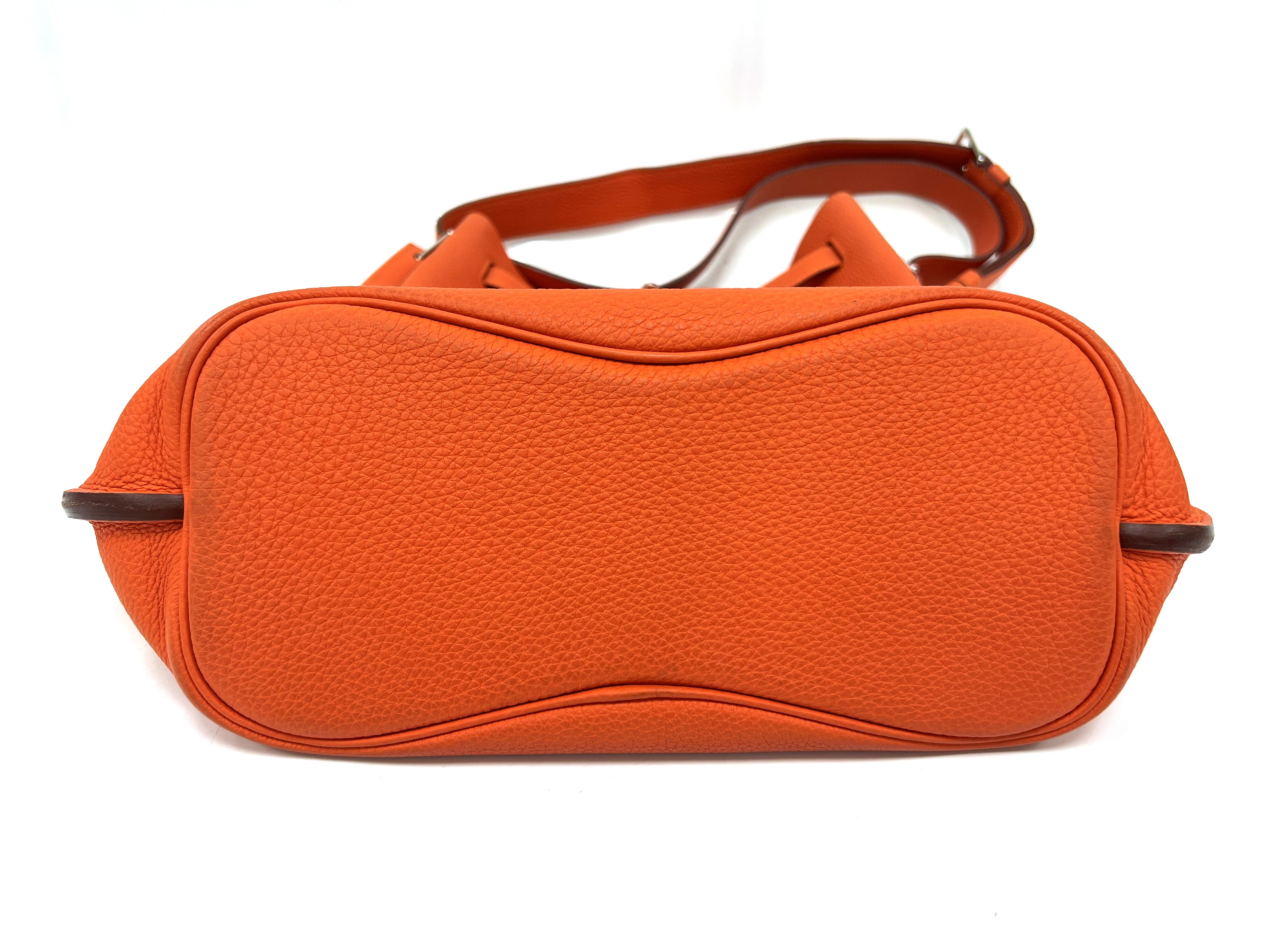 HERMES エルメス ショルダーバッグ SOケリー26 オレンジ・SV金具
