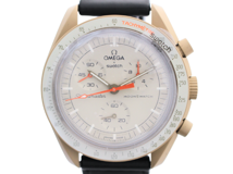 swatch スウォッチ 腕時計 MoonSwatch MISSON TO JUPITER オメガコラボ バイオセラミック/ナイロン グレージュ SO33C100 クォーツ メンズ  2148103957314 【200】