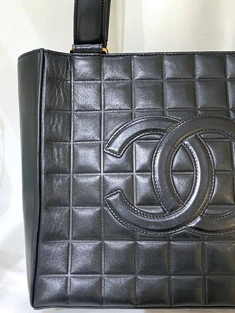 86％以上節約 CHANEL シャネル チョコバー トートバッグ ラムスキン 黒