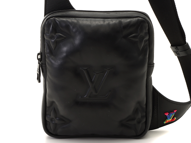 LOUIS VUITTON　ルイ・ヴィトン　ショルダーバッグ　アシンメトリカルスリングバッグ ラムスキン ノワール　M68773　 2120000166150　【430】