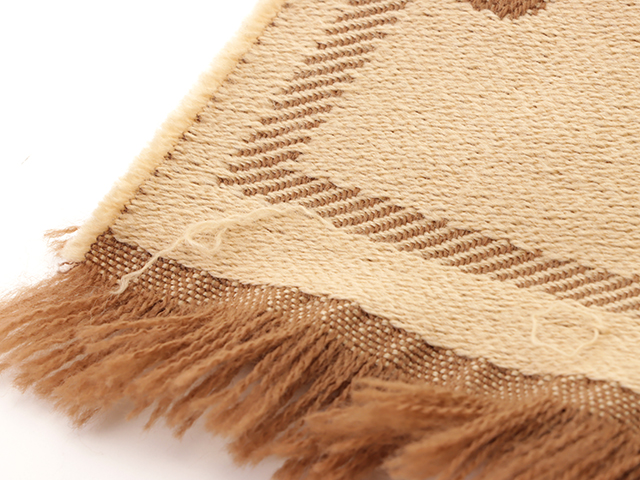 GUCCI 新品ウールジャガードストール⭐︎ベージュ入手困難 GUCCI グッチ GGウールジャガードスカーフ 581537 ベージュ/ブラウン