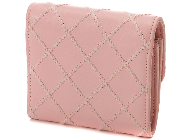 関税無_完売前_お急ぎピンク_CHANEL_三つ折り_財布_ラム CHANEL(シャネル) マトラッセ ココマーク 三つ折り財布