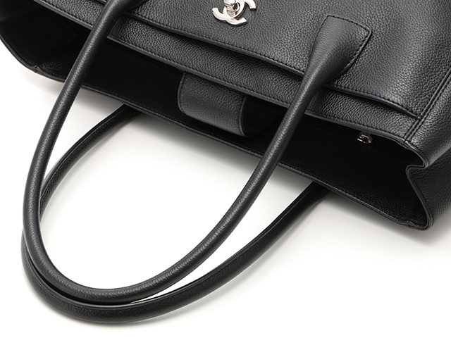 CHANEL シャネル エグゼクティブ トートバッグ ソフトキャビアスキン