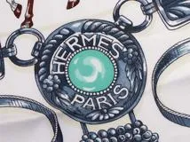 HERMES　エルメス　カレ90　スカーフ　小物　CAVALCADES　ブラン　ブルージーン　（2120000257520）【200】