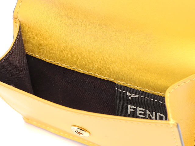 FENDI イエロー 三つ折り財布 フェンディ FENDI 財布 三つ折り財布 折りたたみ財布 小銭入れ