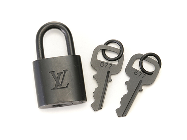 【南京錠・鍵】ルイヴィトン アエログラム テイクオフ トートバッグ ブラック 黒 南京錠・鍵】ルイヴィトン アエログラム テイクオフ トートバッグ