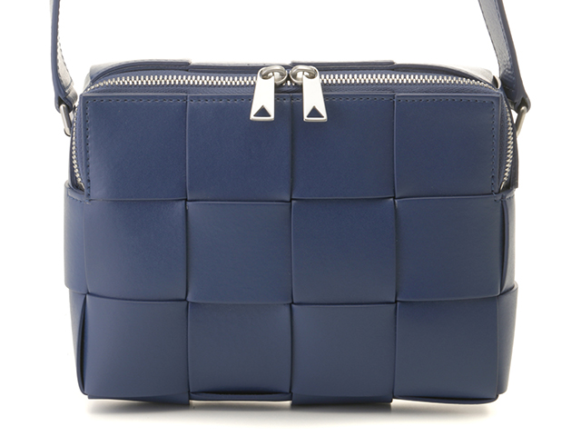 BOTTEGA VENETA ボッテガヴェネタ ショルダーバッグ カセット カメラ