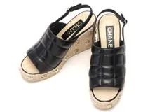 CHANEL　シャネル　チョコバーアイコンスタッズウェッジソールサンダル　レディース35　ブラック/ゴールド　レザー　G45629　2120000309328　【432】