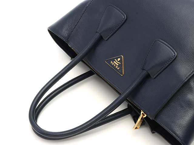 【希少】プラダ　2wayバッグ　グレーネイビー 楽天市場】PRADA 2way（カラーネイビー）（ハンドバッグ