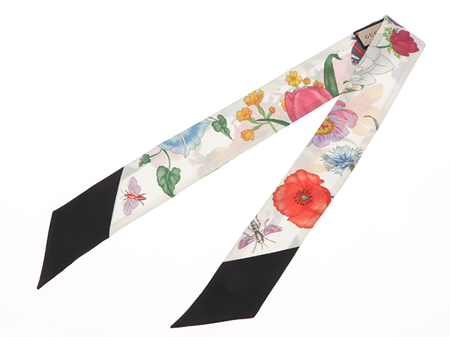 【新品】箱付・GUCCIGGロゴシルク ネッ クボウ GUCCI グッチ プリントシルクツイル ネックボウ マルチカラー
