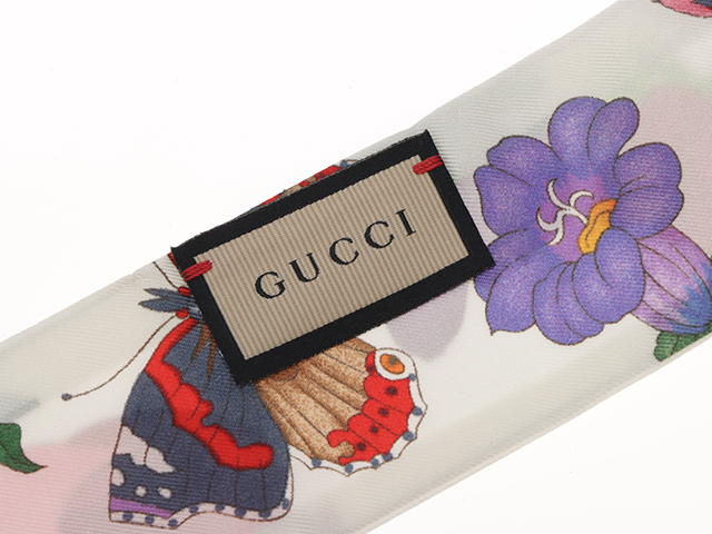 GUCCI グッチ プリントシルクツイル ネックボウ マルチカラー