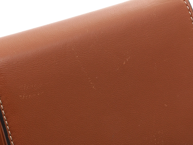 CELINE　セリーヌ　財布　トリオンフ　スモール　フラップウォレット　タン　シャイニーラムスキン　10D783BZG.04LU　2120000318719　【中古】【大黒屋】【200】