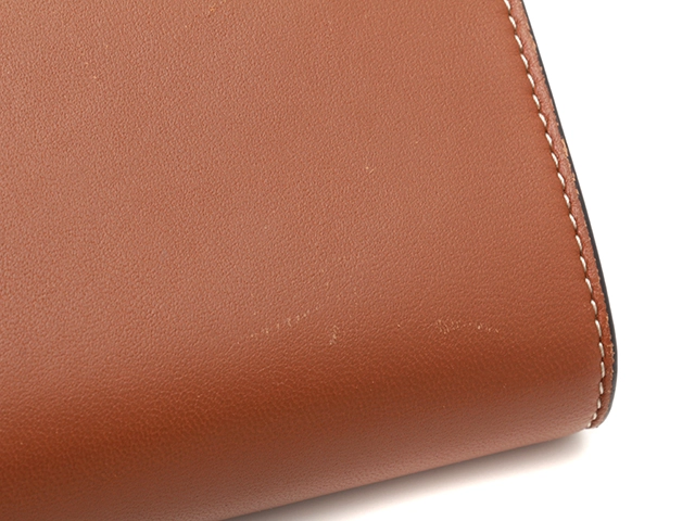 CELINE　セリーヌ　財布　トリオンフ　スモール　フラップウォレット　タン　シャイニーラムスキン　10D783BZG.04LU　2120000318719　【中古】【大黒屋】【200】