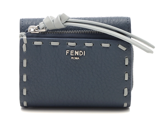 FENDI　三つ折り財布　セレリア　ネイビーブラウン 2025年最新】フェンディ セレリア 財布の人気アイテム - メルカリ