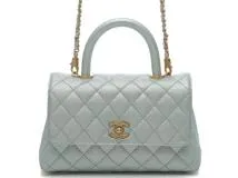 レア！　新品未使用　CHANEL マトラッセBIGココピアス CHANEL シャネル ピアス CCマークラインストーン メタル