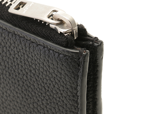 SAINT LAURENT ブラックレザーポーチ 中古・古着通販】Saint Laurent Paris (サンローランパリ