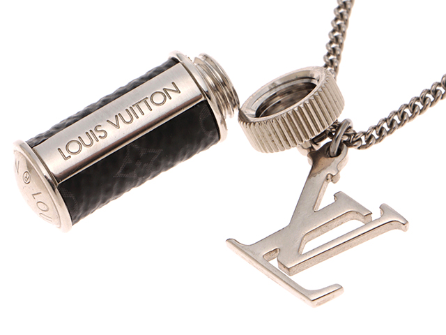 LOUIS VUITTON コリエチャームズネックレス LOUIS VUITTON コリエチャームズネックレス LOUIS VUITTON ルイ