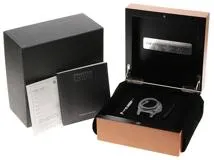 J番　PANERAI　パネライ　時計　ルミノール ベース　PAM00112　ブラック文字盤　シースルーバック　ステンレススチール/ラバー　手巻き　メンズ