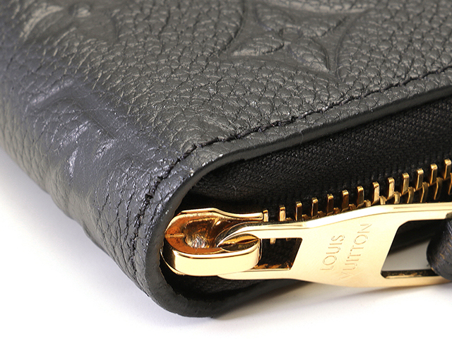 LOUIS VUITTON ルイ・ヴィトン ジッピー・ウォレット モノグラム・アン