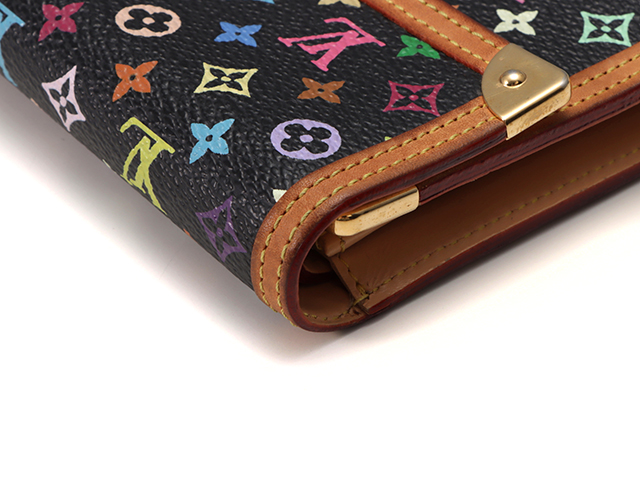 LOUIS VUITTON ルイヴィトン ポルトフォイユ・インターナショナル