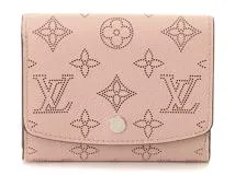 LOUIS VUITTON ルイ・ヴィトン ポルトフォイユ・イリスコンパクト マヒナ マグノリア 二つ折り財布 M62541  2120500193519 【205】 の購入なら「質」の大黒屋（公式）