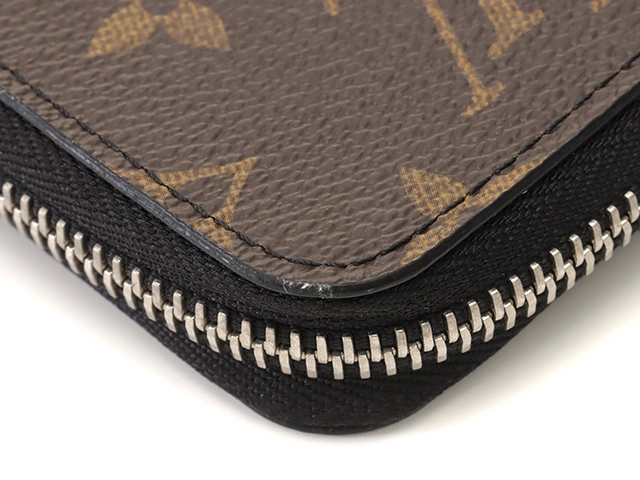 LOUIS VUITTON ルイ・ヴィトン ジッピー・ウォレット・ヴェルティカル モノグラム・マカサー M60109【434】