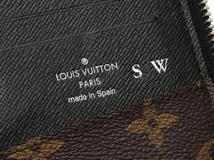 LOUIS VUITTON ルイ・ヴィトン ジッピー・ウォレット・ヴェルティカル モノグラム・マカサー M60109【434】